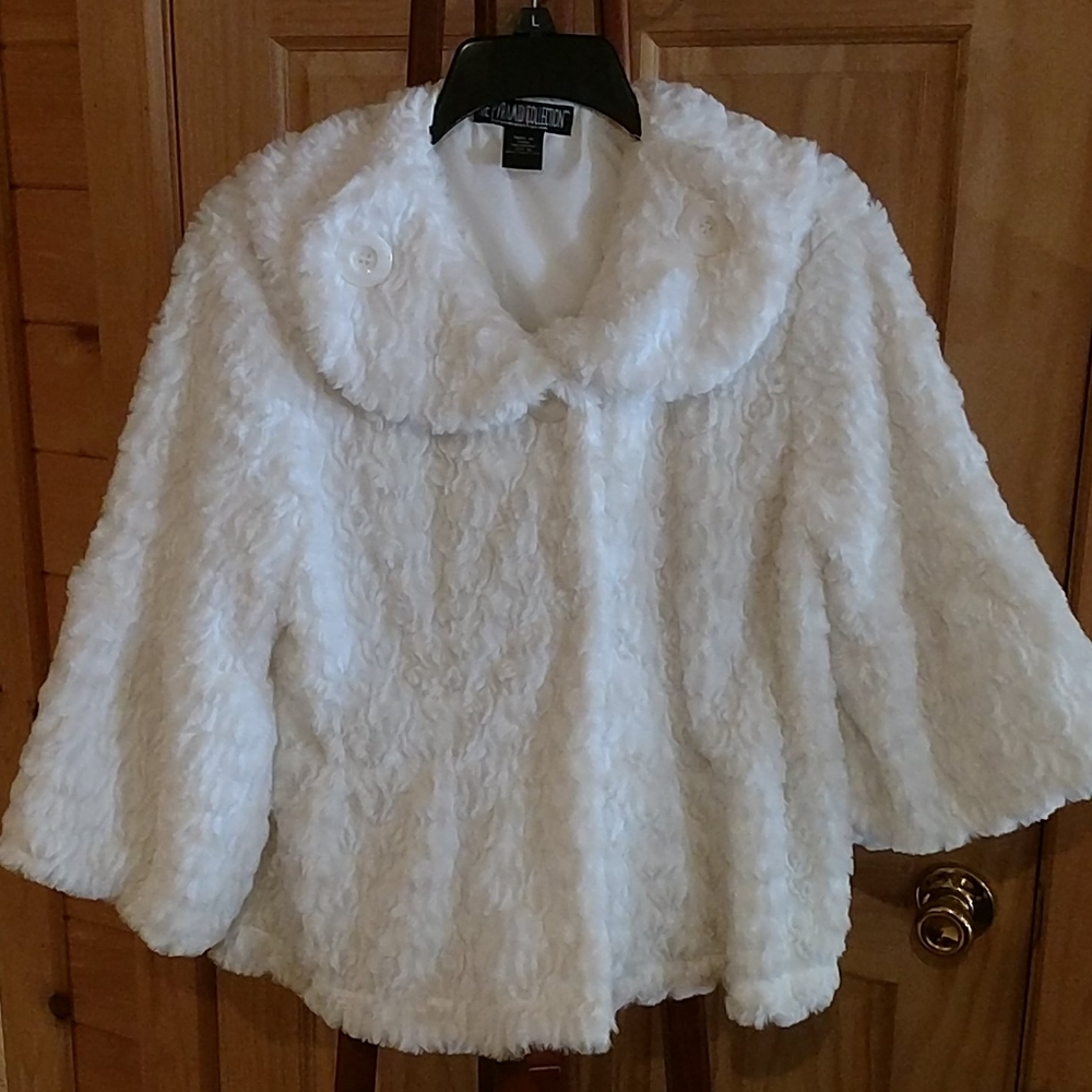 White faux fur dinner jacket